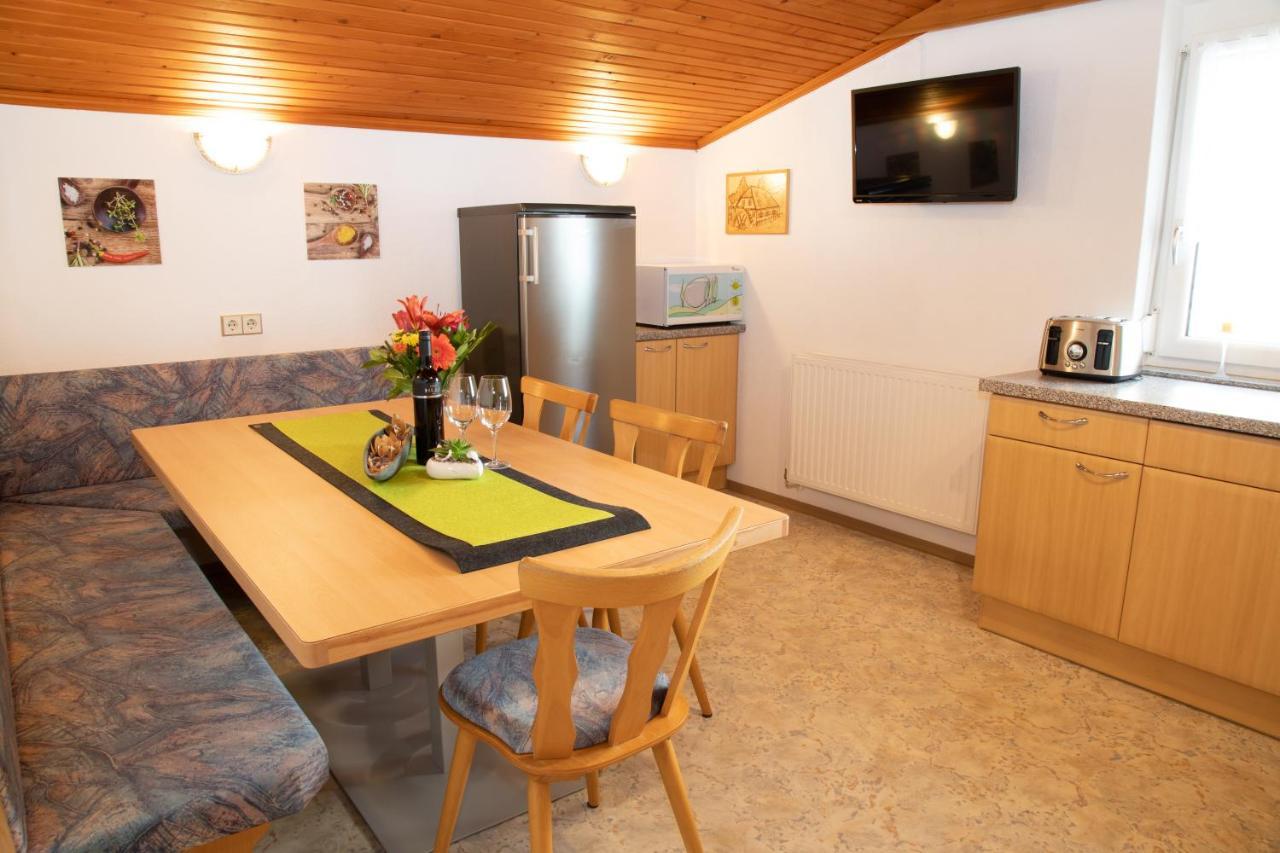 Appartement Haus Tirol à Kappl  Extérieur photo